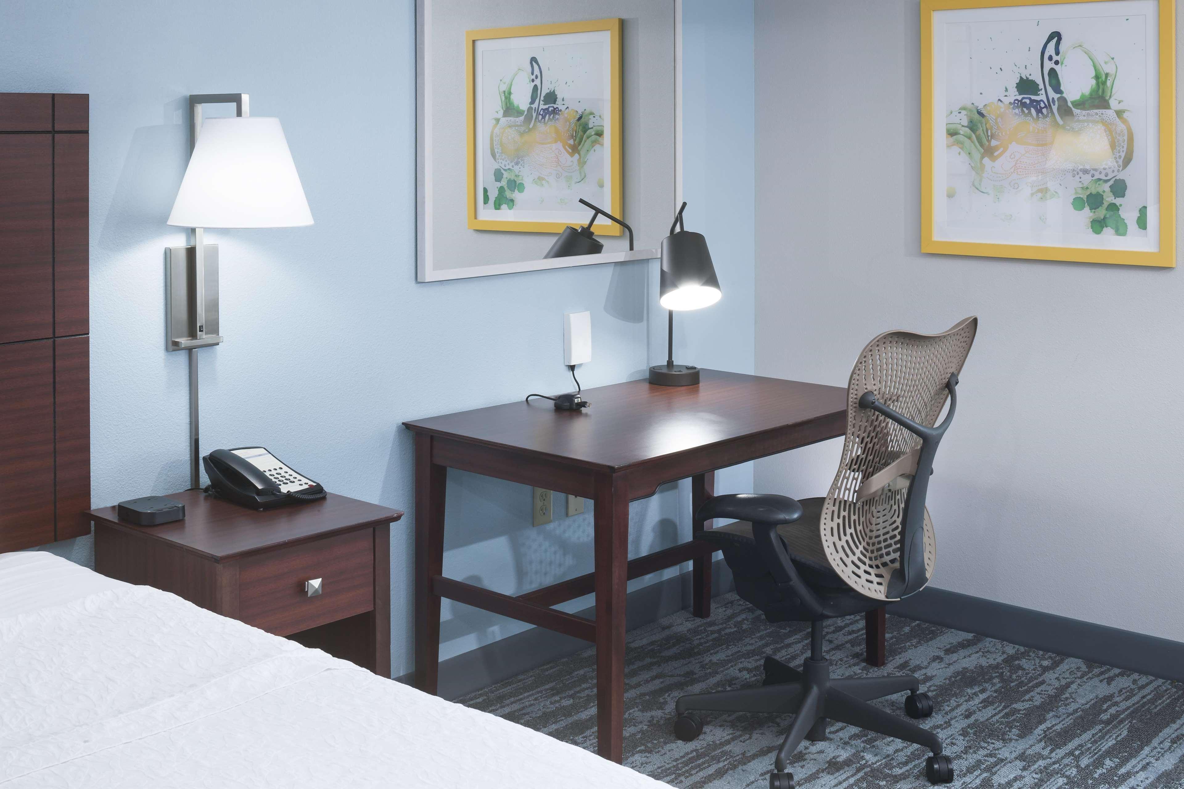 Hampton Inn & Suites Oklahoma City-Bricktown מראה חיצוני תמונה