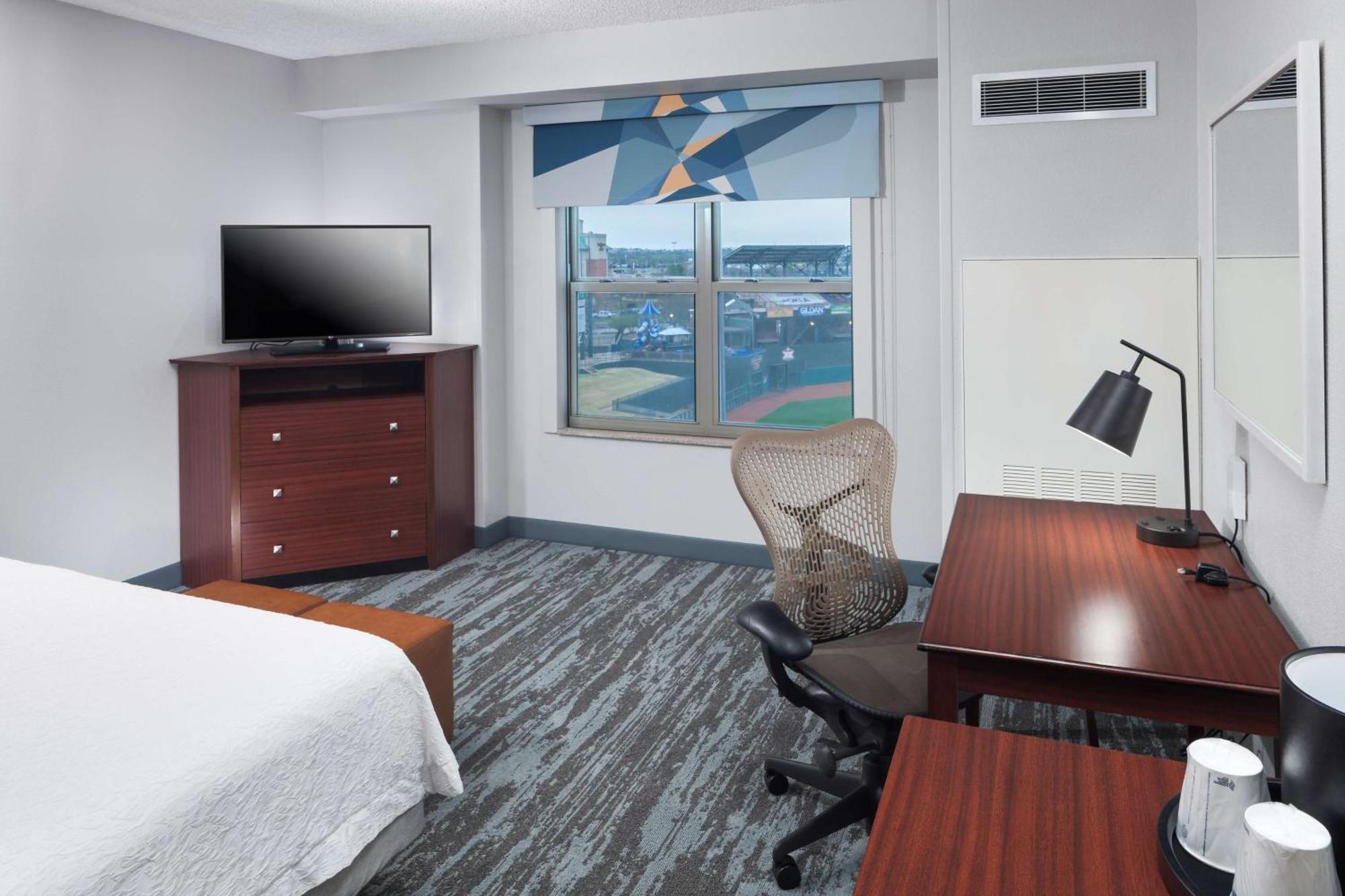 Hampton Inn & Suites Oklahoma City-Bricktown מראה חיצוני תמונה